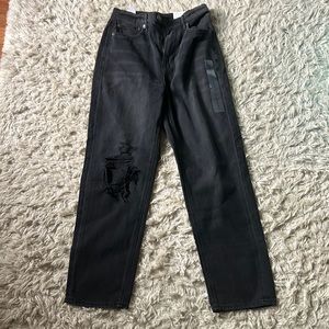 American Eagle 90’s High rise Boyfriend Jean